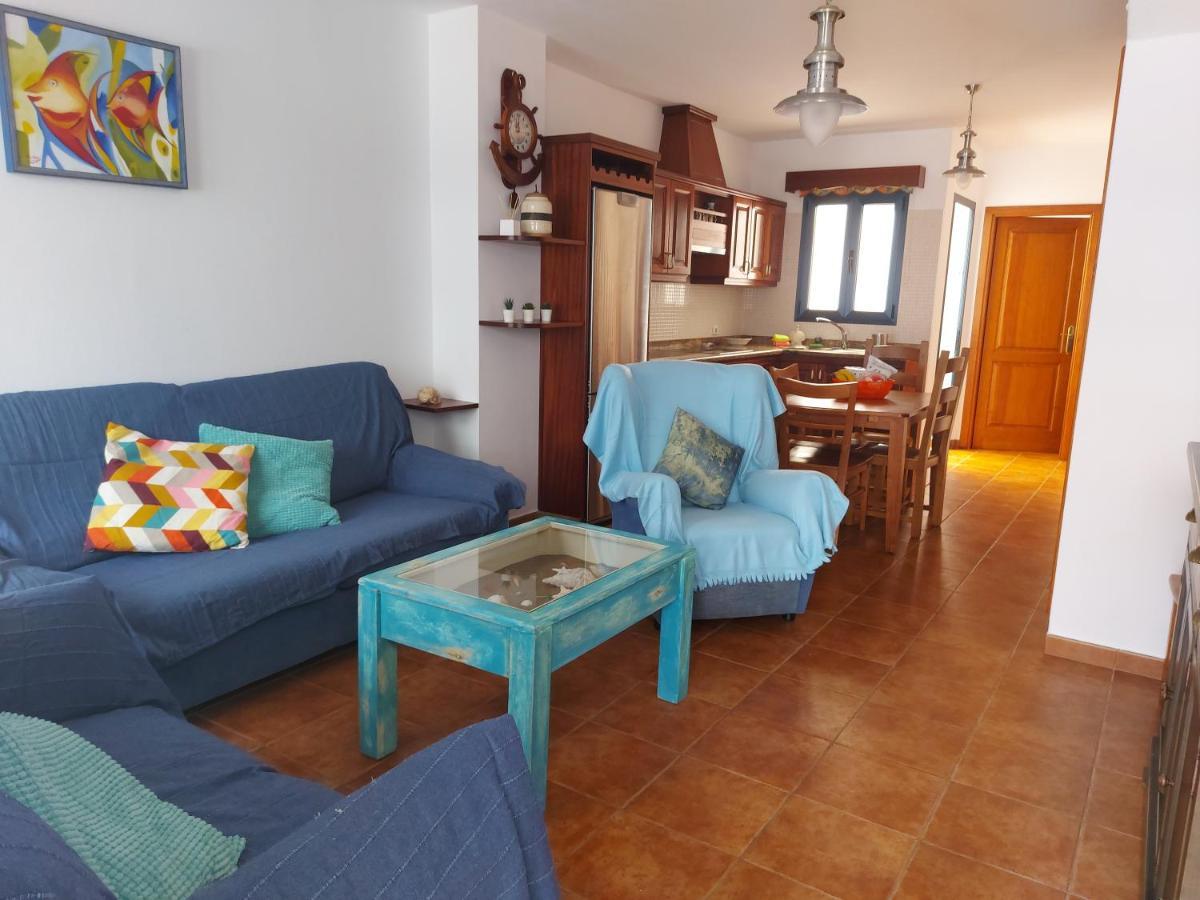 Casa La Caleta Lägenhet Famara Exteriör bild